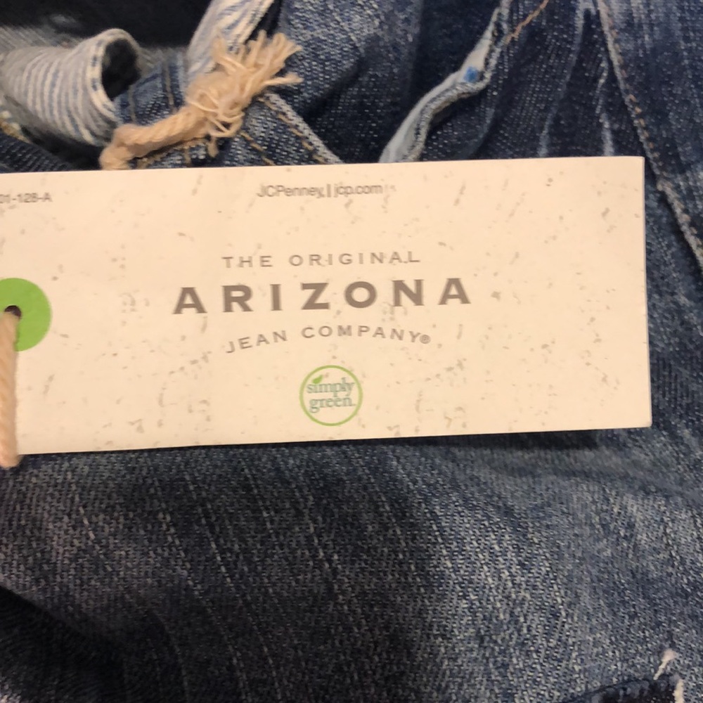 Arizona Jean Capris. NWT. 0 - Picture 10 of 11